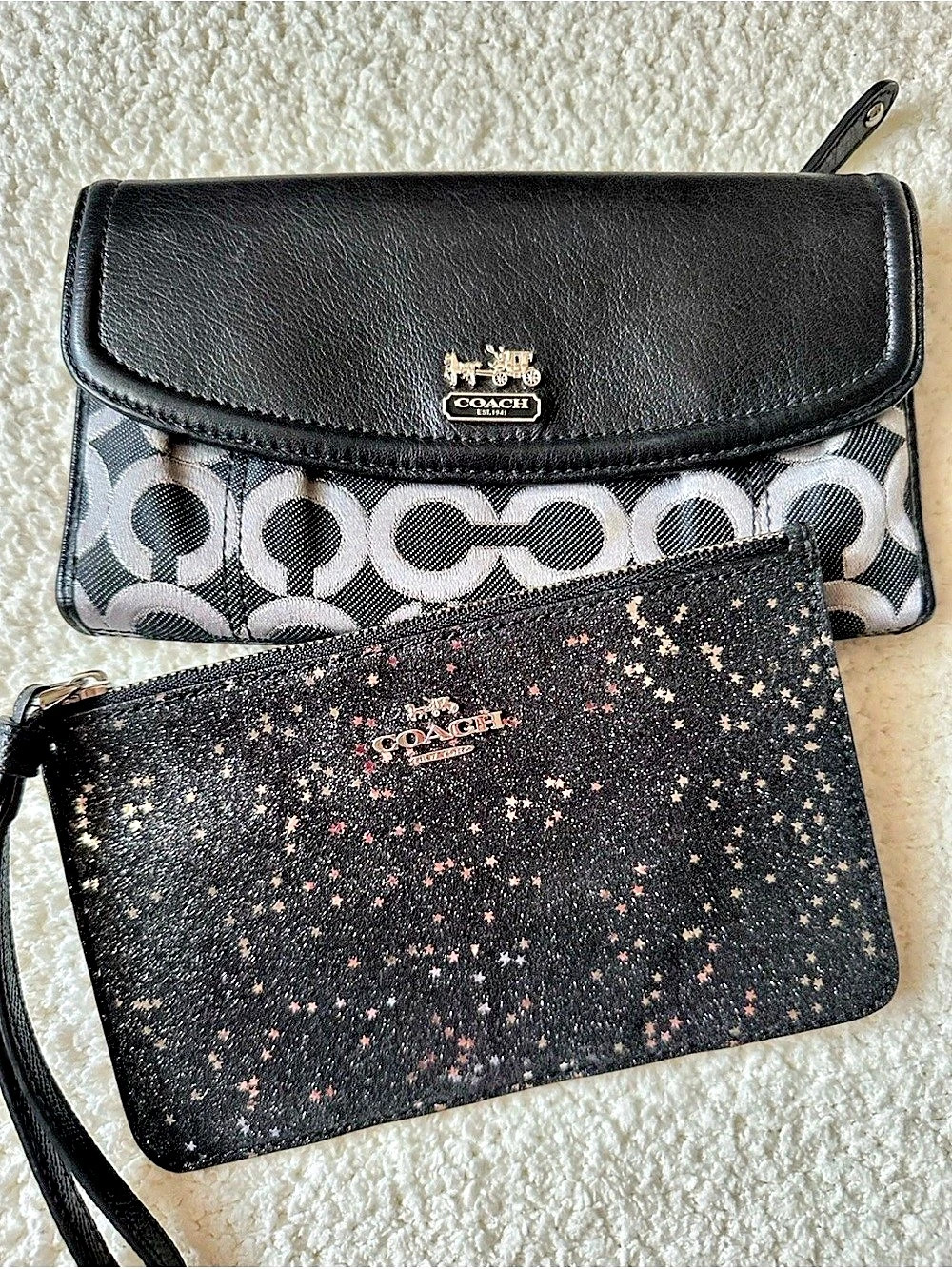 Coach Signature C Flap Wallet and Star Glitter Wristlet Bundle Black & Gray